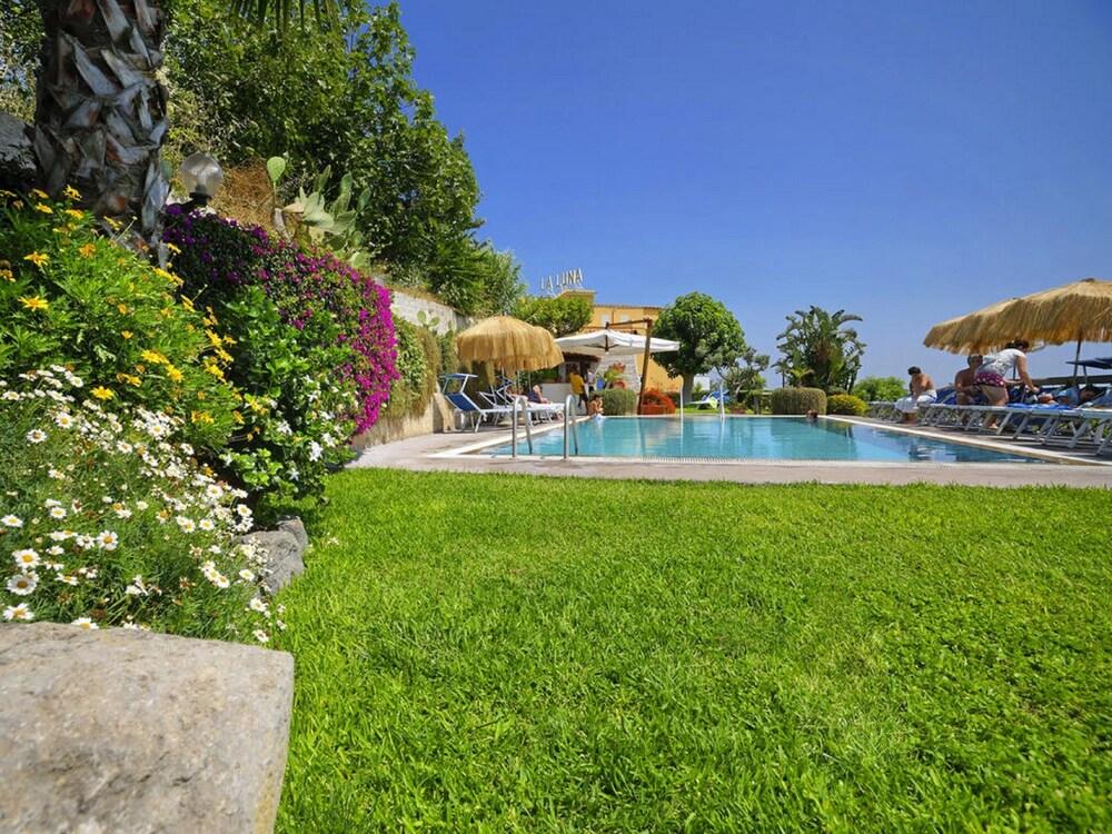 Hotel La Luna Ischia Exteriér fotografie